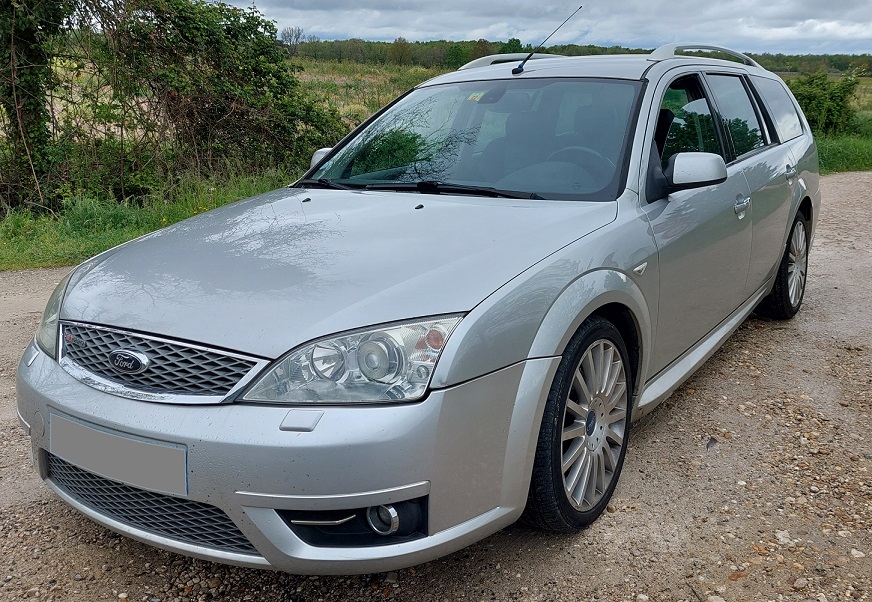 Ford mondeo ST220 avant