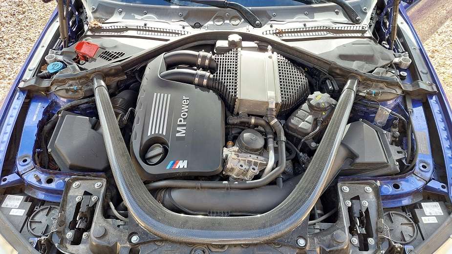 BMW_M4_MOTEUR